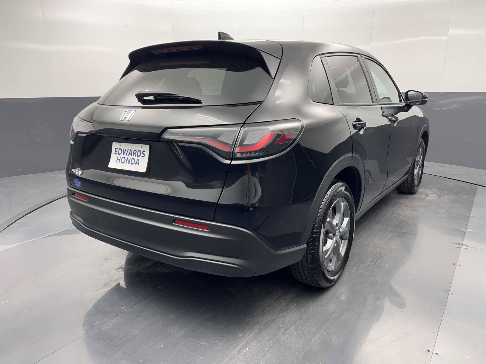 Used 2026 Honda HR-V LX image 7