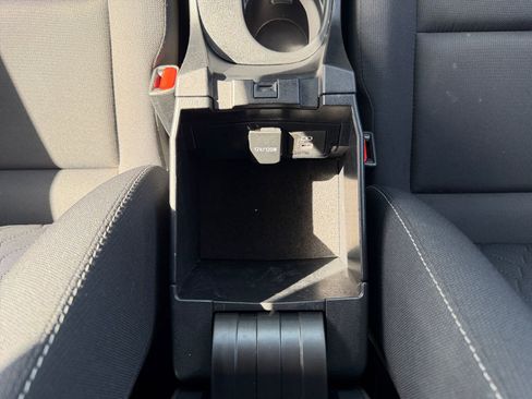 Certified 2023 Toyota Corolla LE image 18