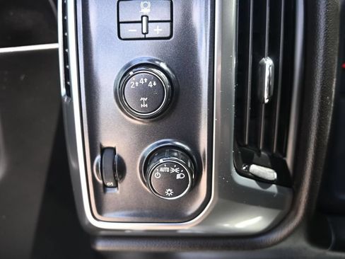 Used 2019 Chevrolet Silverado 3500 LT AWD/4WD image 28