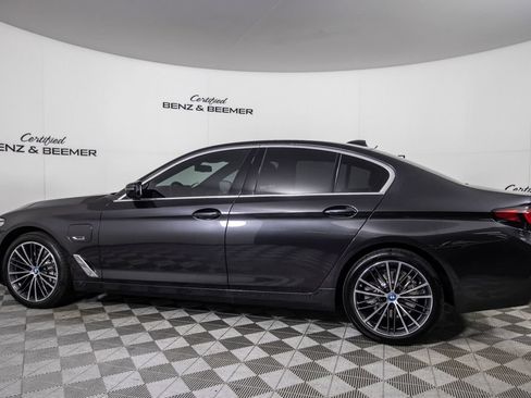 Used 2023 BMW 530e w/ Convenience Package RWD image 11