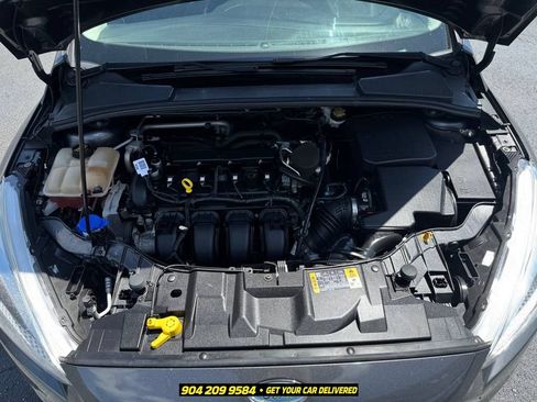 Used 2016 Ford Focus SE FWD image 39