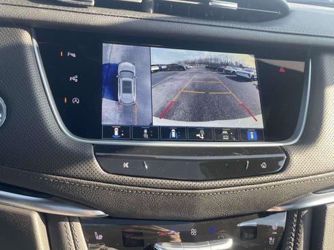 New 2026 Cadillac XT5 Premium Luxury w/ Driver Assist Package FWD image 9