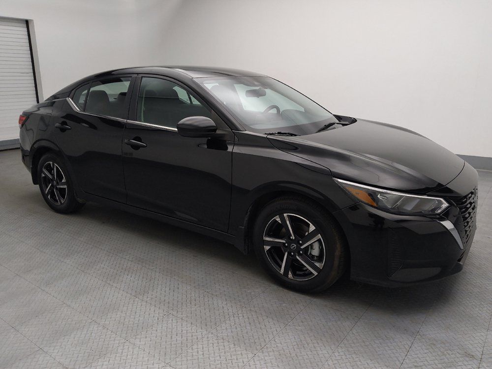 Used 2024 Nissan Sentra SV FWD image 11