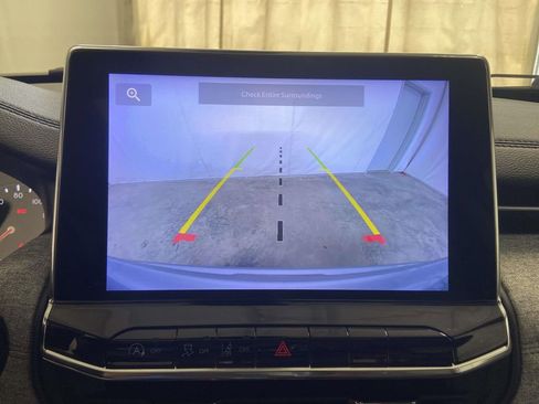 Used 2022 Jeep Compass Latitude w/ Sun and Sound Group image 15