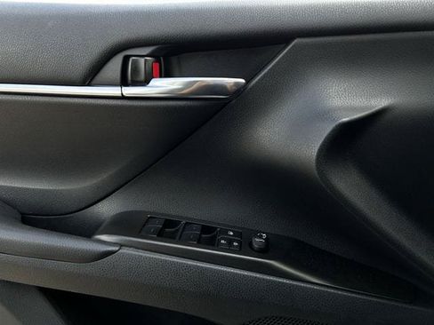 Used 2024 Toyota Camry SE FWD image 24