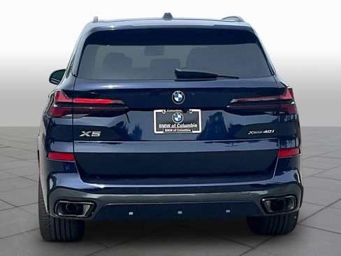New 2026 BMW X5 xDrive40i w/ M Sport Package AWD/4WD image 4