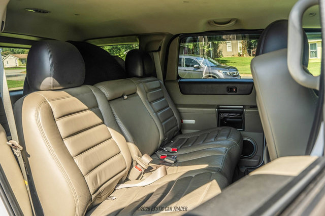 Used 2003 HUMMER H2 w/ Preferred Equipment Group AWD/4WD image 81