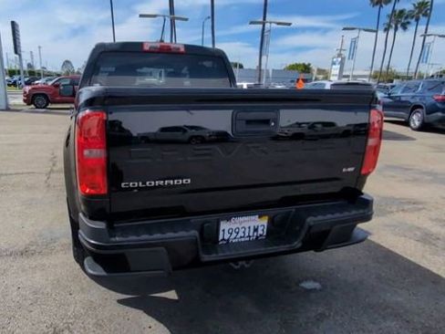 Used 2022 Chevrolet Colorado W/T w/ Custom Special Edition image 7