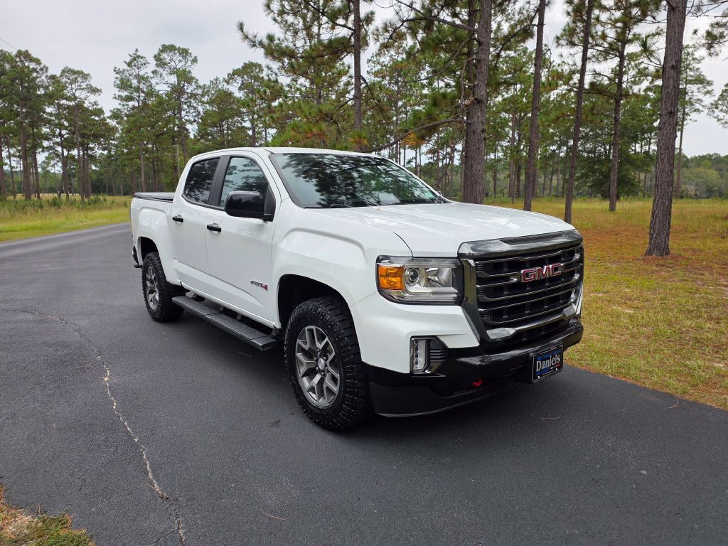 Used 2022 GMC Canyon AT4 w/ Trailering Package AWD/4WD image 7