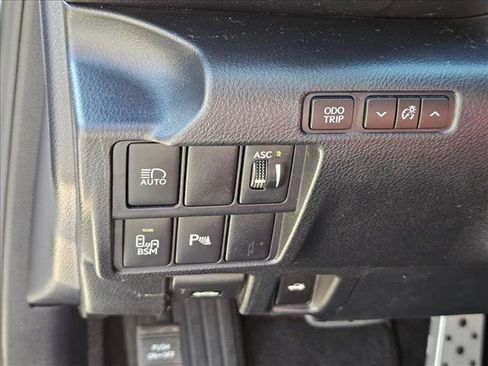 Used 2019 Lexus IS 300 RWD image 25