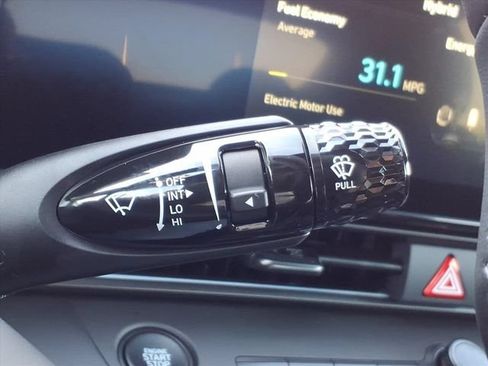 New 2026 Hyundai Elantra Sport FWD image 28