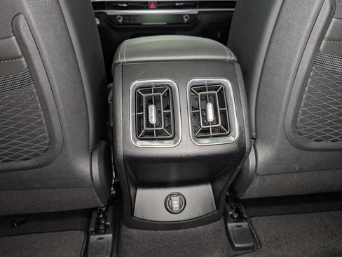 Certified 2025 Kia Sorento EX AWD/4WD image 21