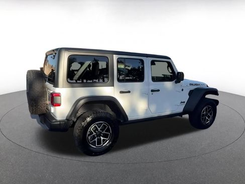 Used 2025 Jeep Wrangler Unlimited Rubicon image 14
