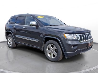 Used 2011 Jeep Grand Cherokee Limited w/ Trailer Tow Group IV