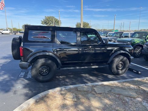 Used 2021 Ford Bronco 4-Door image 4