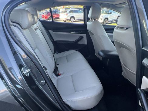 Used 2024 MAZDA MAZDA3 s image 27