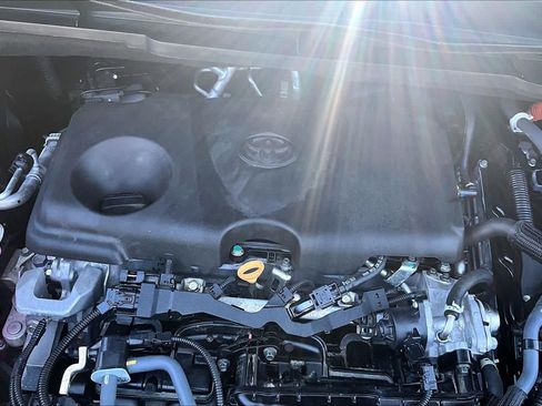 Used 2024 Toyota Sienna XSE w/ XSE Plus Package AWD/4WD image 33