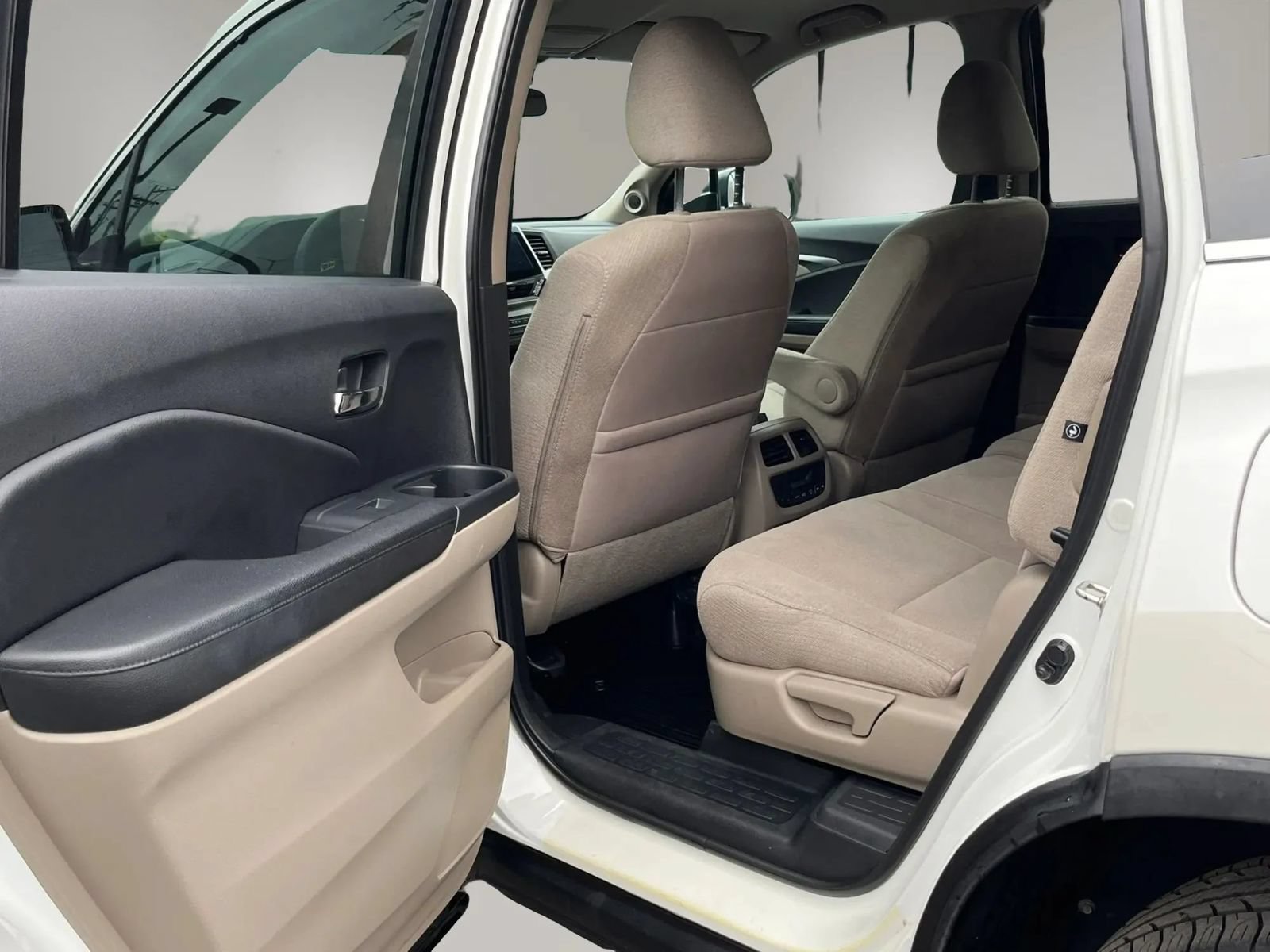 Used 2016 Honda Pilot EX image 17
