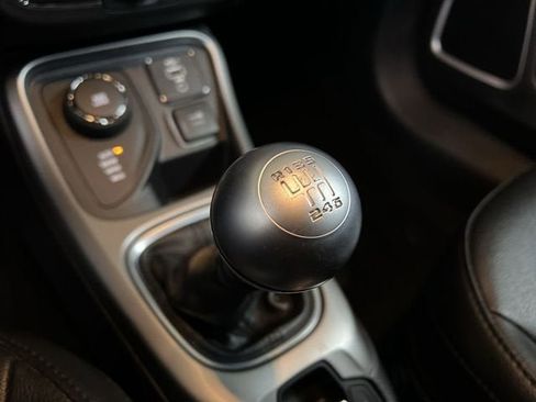 Used 2019 Jeep Compass Latitude w/ Popular Equipment Group image 15