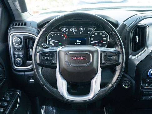Used 2020 GMC Sierra 1500 Elevation w/ Elevation Value Package AWD/4WD image 12