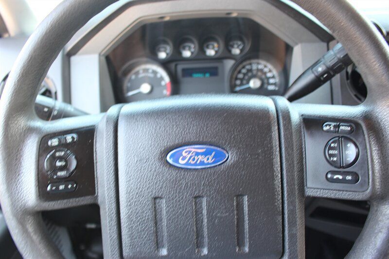 Used 2015 Ford F250 XL w/ Power Equipment Group RWD image 26