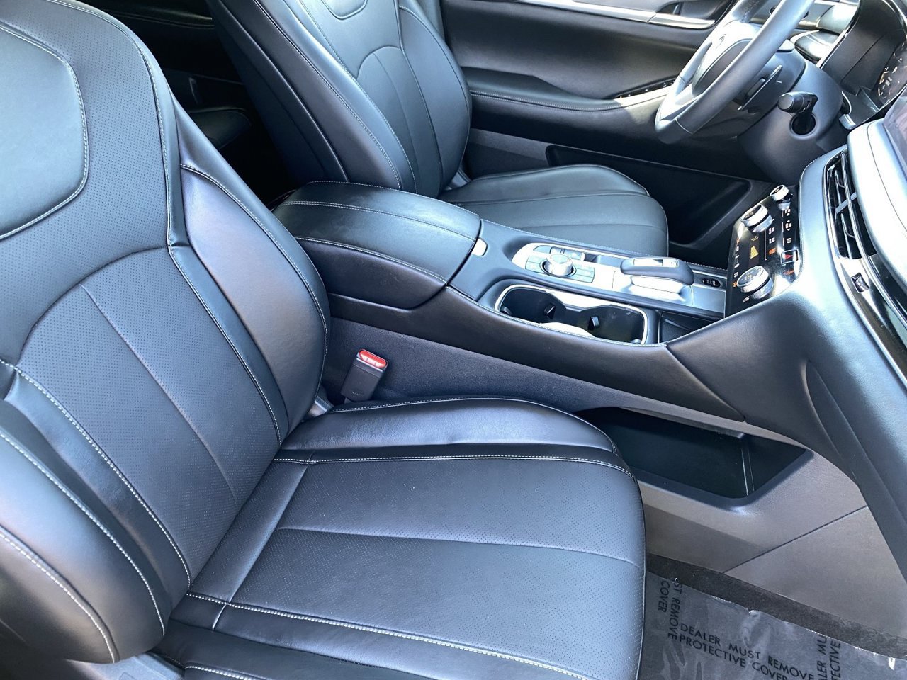 Certified 2027 INFINITI QX60 Luxe w/ Cargo Package FWD image 11