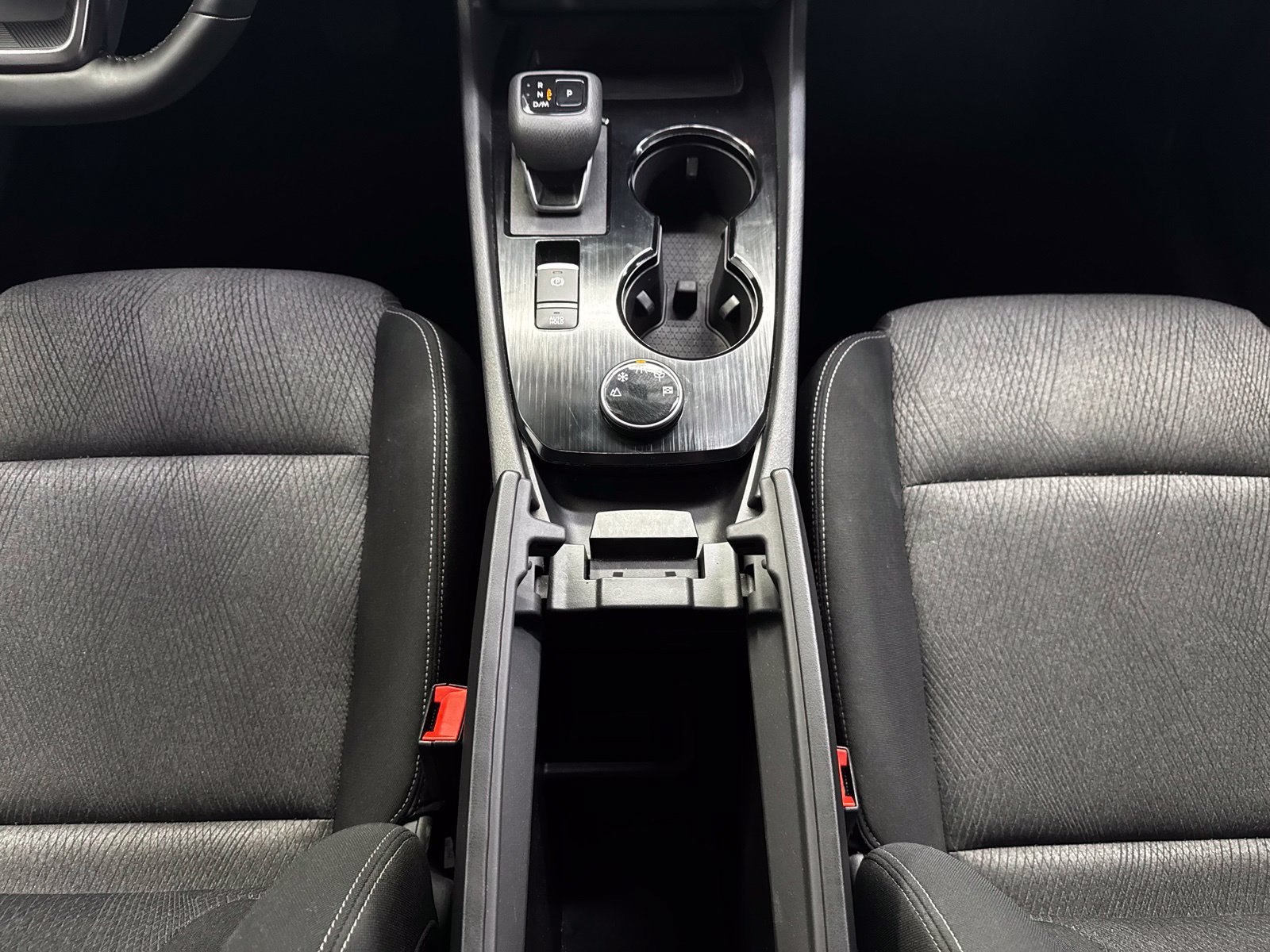 Certified 2025 Nissan Rogue SV AWD/4WD image 29