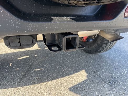 Used 2020 Jeep Wrangler Unlimited Rubicon w/ Cold Weather Group image 28