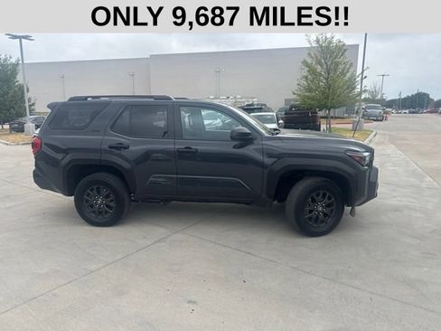 Used 2025 Toyota 4Runner SR5 RWD image 2