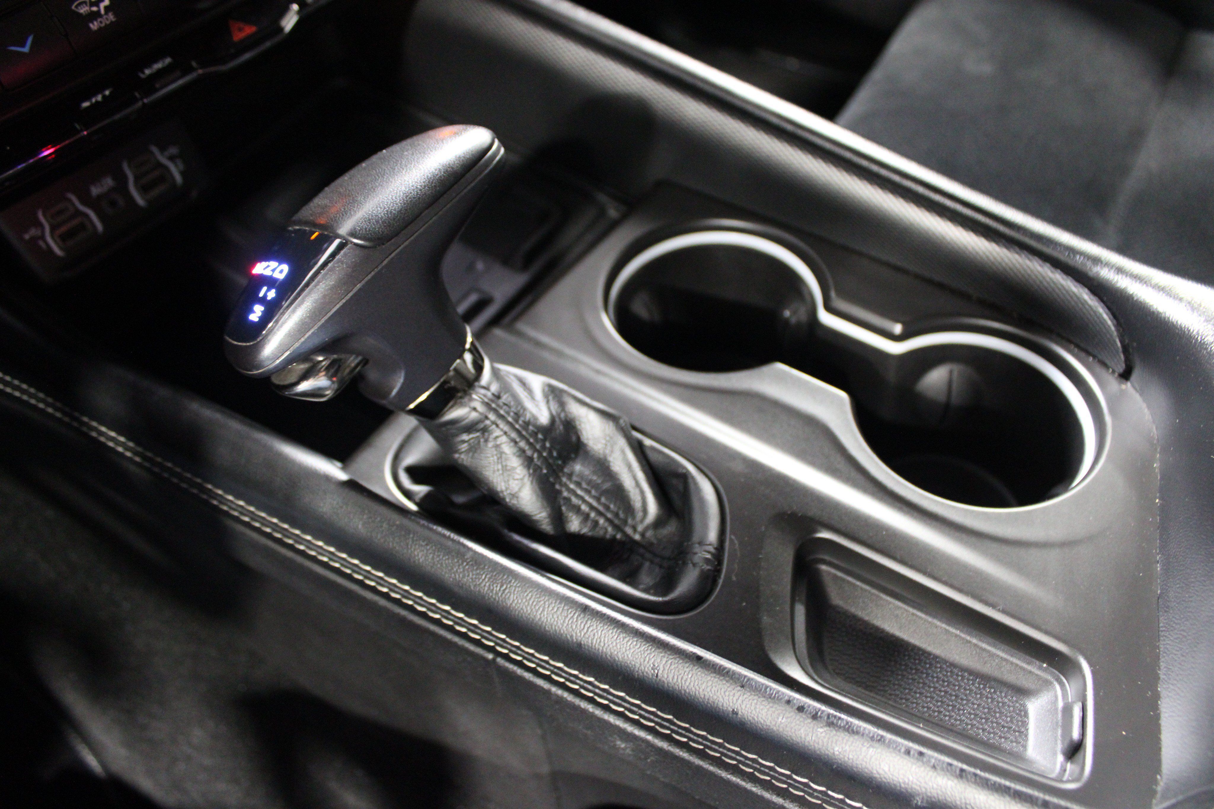 Used 2021 Dodge Durango SRT Hellcat w/ Technology Group AWD/4WD image 17