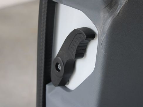 Used 2018 Ford Transit 350 XL image 19