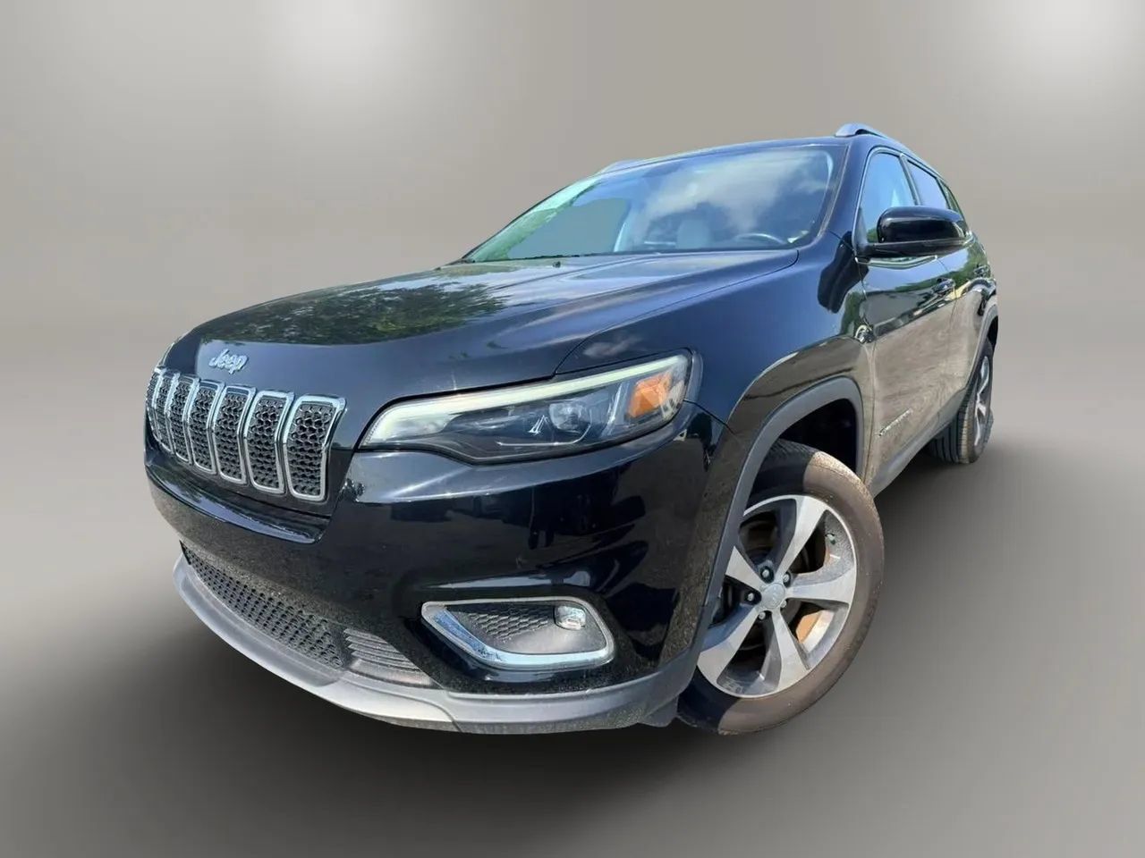 Used 2019 Jeep Cherokee Limited w/ Luxury Group AWD/4WD image 1