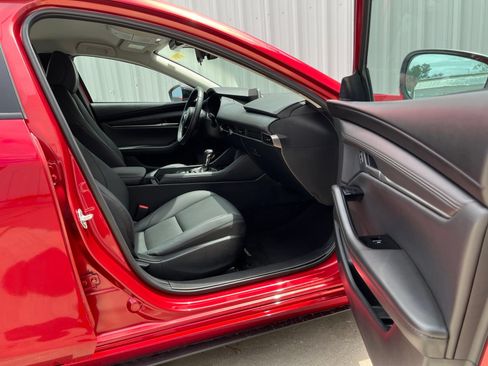 Used 2024 MAZDA MAZDA3 s FWD image 15