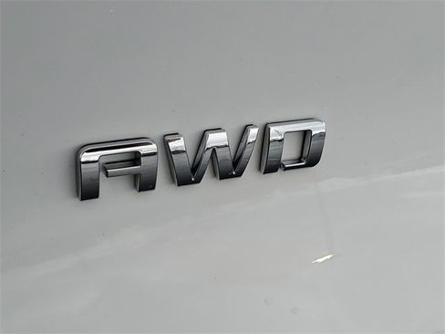 Certified 2023 Chevrolet Blazer LT w/ Convenience Package image 6