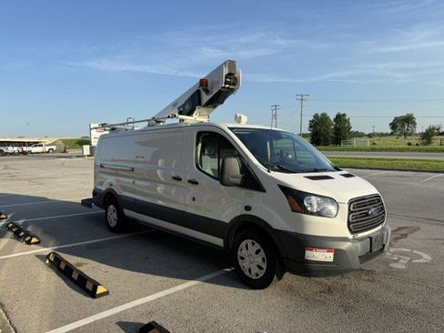 Used 2018 Ford Transit 350 148 Low Roof image 4