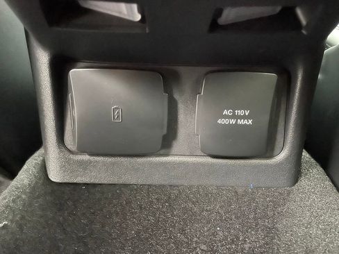 New 2025 Ford Bronco Outer Banks w/ Sasquatch Package image 24