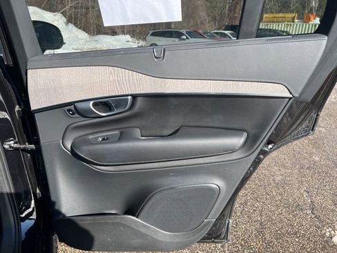 Certified 2024 Volvo XC90 B6 Ultimate image 18