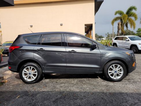 Used 2019 Ford Escape S image 14