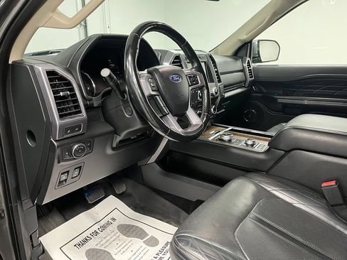 Used 2018 Ford Expedition Max Platinum AWD/4WD image 22