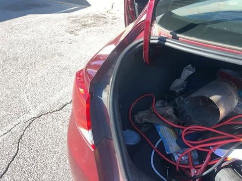 Used 2015 Chrysler 200 Limited image 11