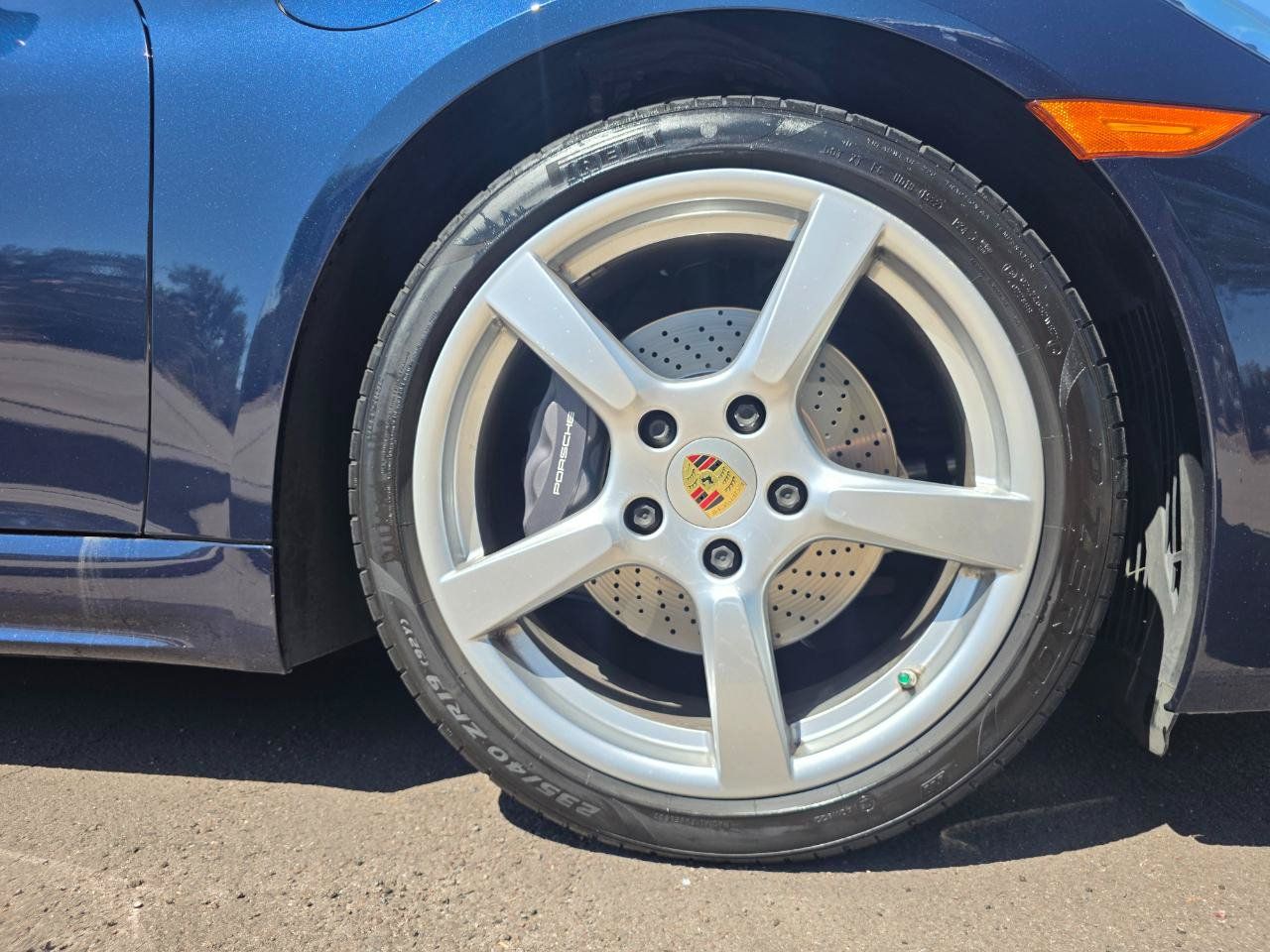 Used 2018 Porsche 718 Cayman RWD image 36
