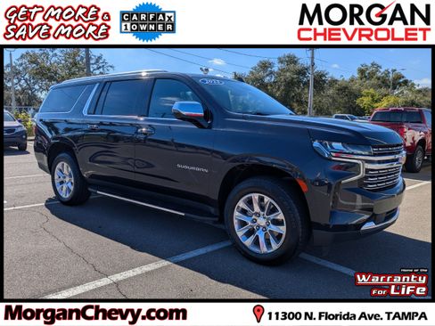 Used 2023 Chevrolet Suburban Premier image 1