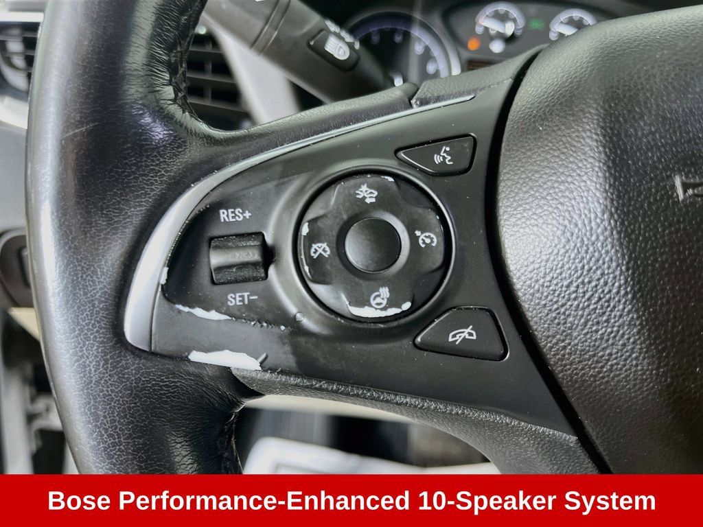 Used 2020 Buick Enclave Premium w/ Sun and Sites Package FWD image 15