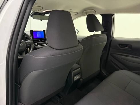 Used 2024 Toyota Corolla LE FWD image 30