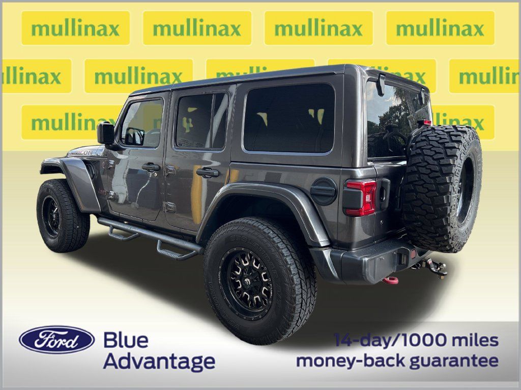 Used 2018 Jeep Wrangler Unlimited Rubicon w/ LED Lighting Group AWD/4WD image 3
