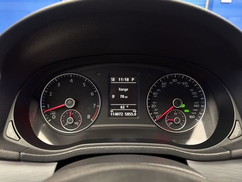 Used 2013 Volkswagen Passat 2.5 SE image 18
