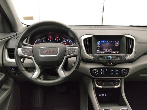 Used 2024 GMC Terrain SLE FWD image 22