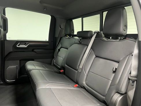 Used 2024 GMC Sierra 2500 Denali w/ Technology Package image 42