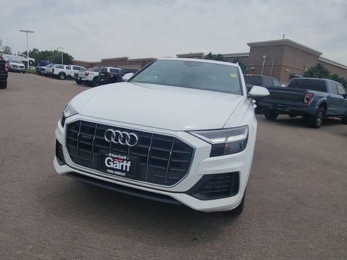 Used 2019 Audi Q8 Premium w/ Convenience Package AWD/4WD image 7