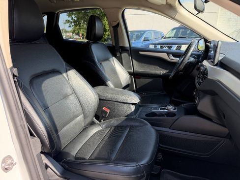 Used 2020 Ford Escape SEL AWD/4WD image 9